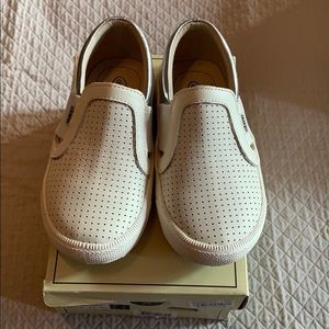 New! Old soles white size 11 loafer sneakers